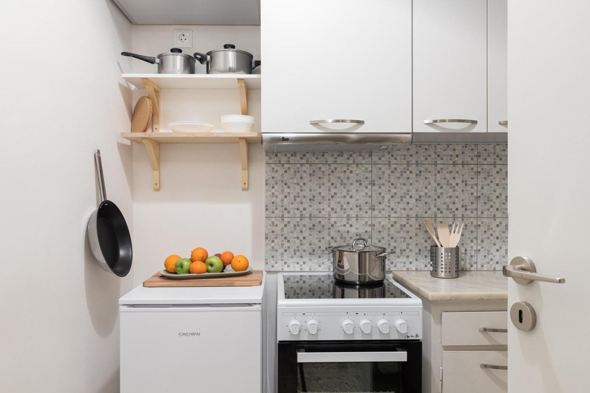 Peaceful Apartment In Neapoli, Exarcheia Αθήνα Εξωτερικό φωτογραφία