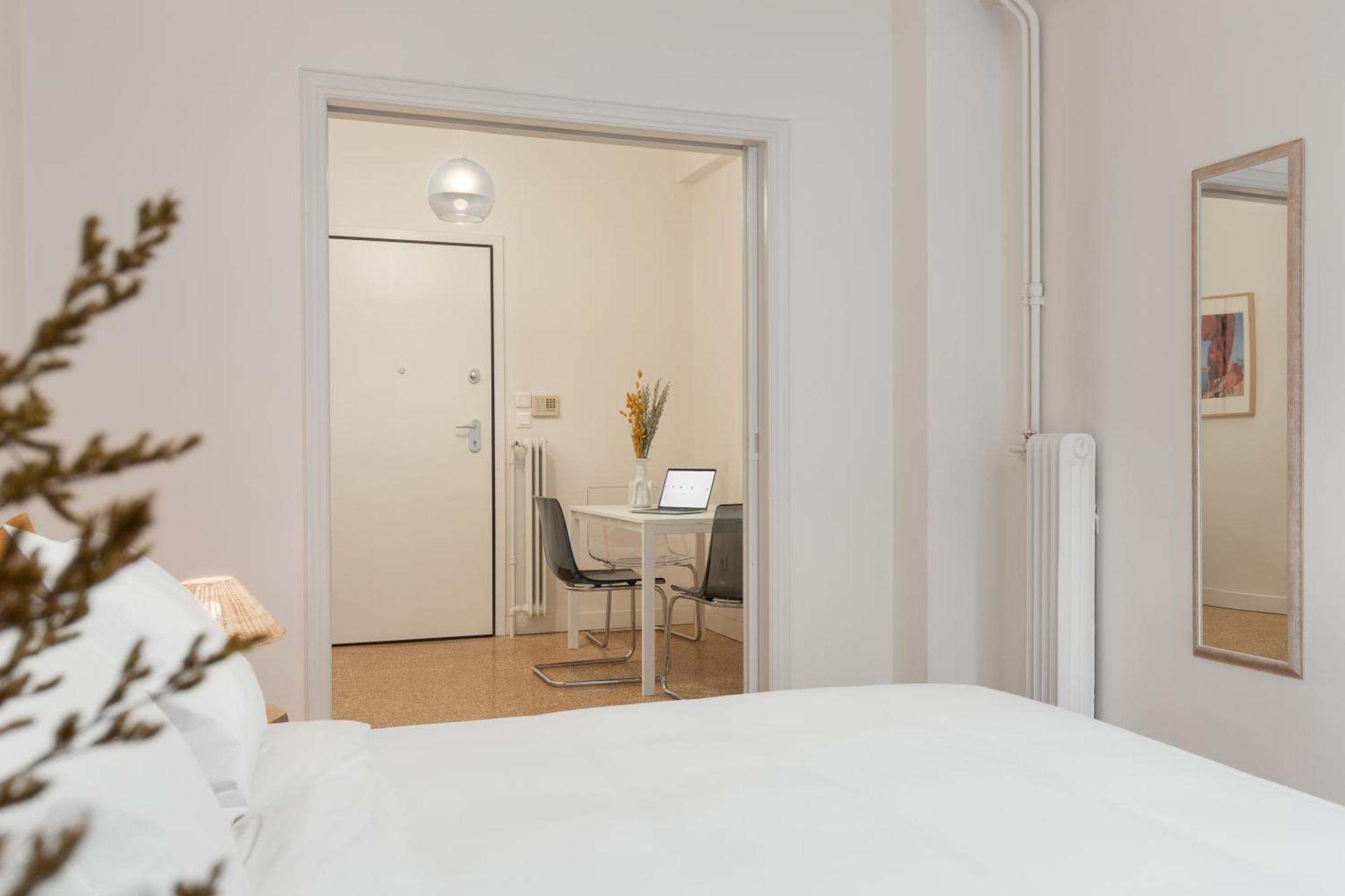 Peaceful Apartment In Neapoli, Exarcheia Αθήνα Εξωτερικό φωτογραφία